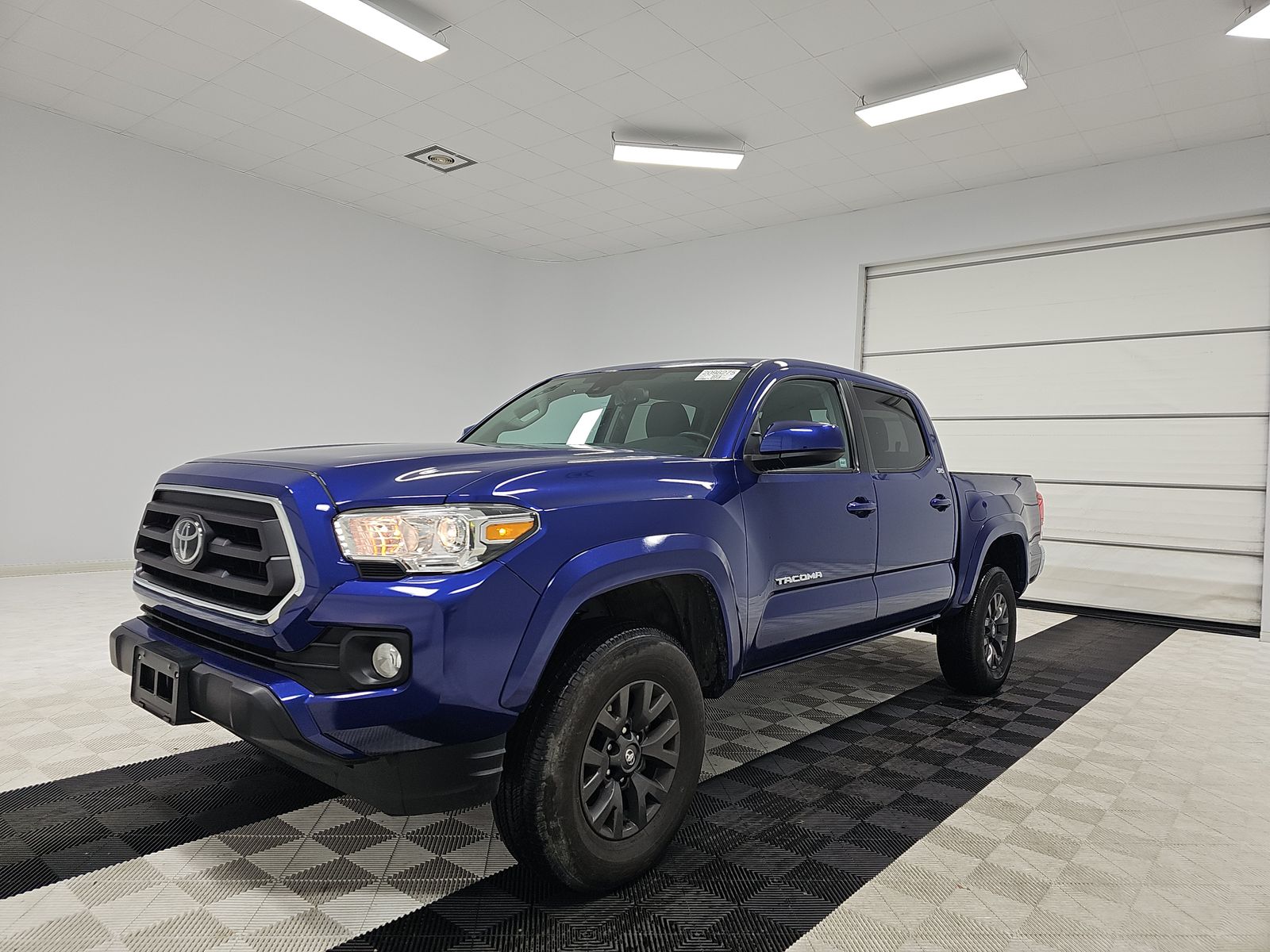 2023 Toyota Tacoma SR5 RWD