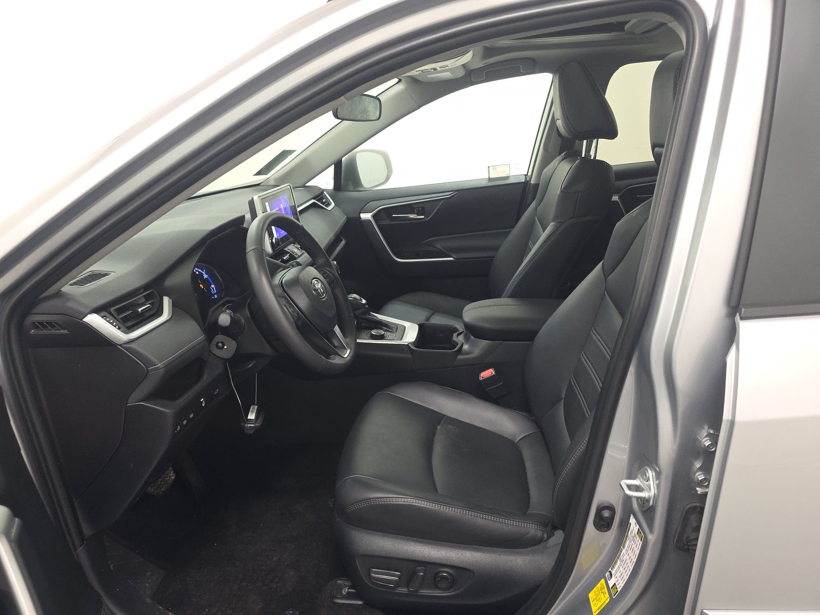 2024 Toyota RAV4 Hybrid XLE Premium AWD