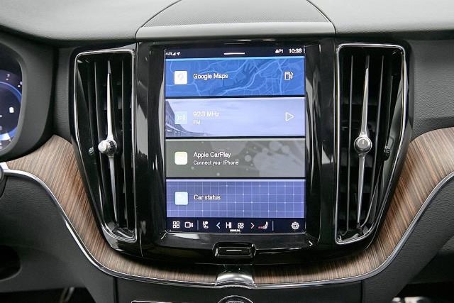 2023 Volvo XC60 B5 Plus AWD