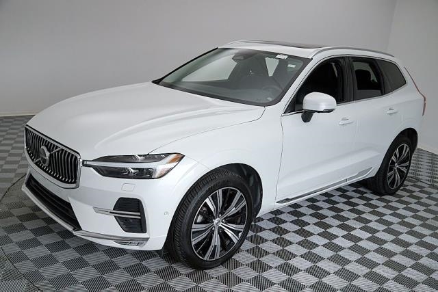 2023 Volvo XC60 B5 Plus AWD