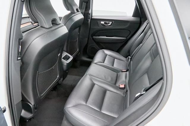 2023 Volvo XC60 B5 Plus AWD