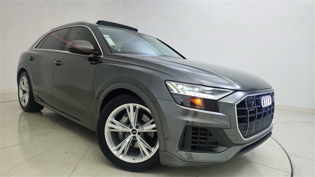 2023 Audi Q8 Prestige