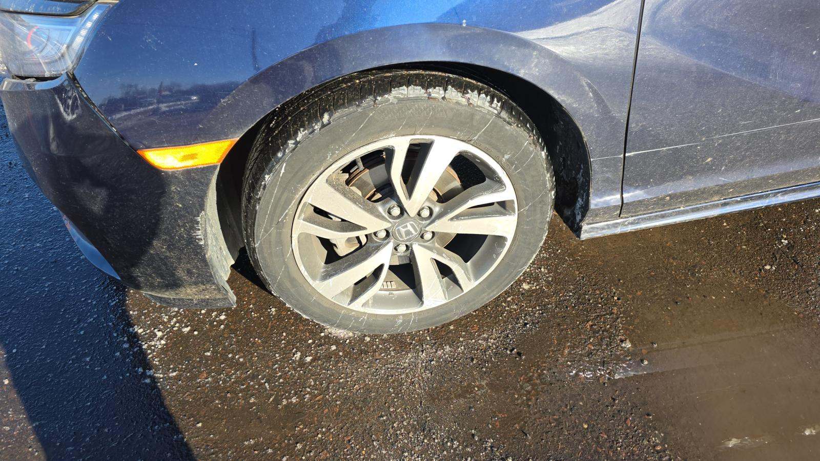 2023 Honda Odyssey Touring FWD