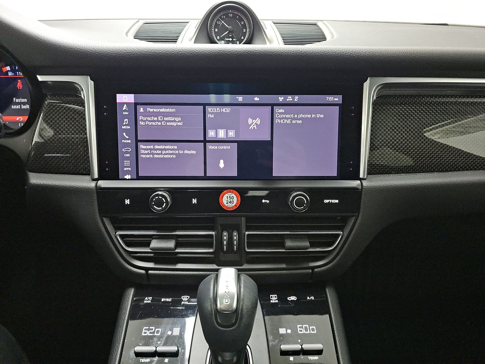 2022 Porsche Macan Base AWD