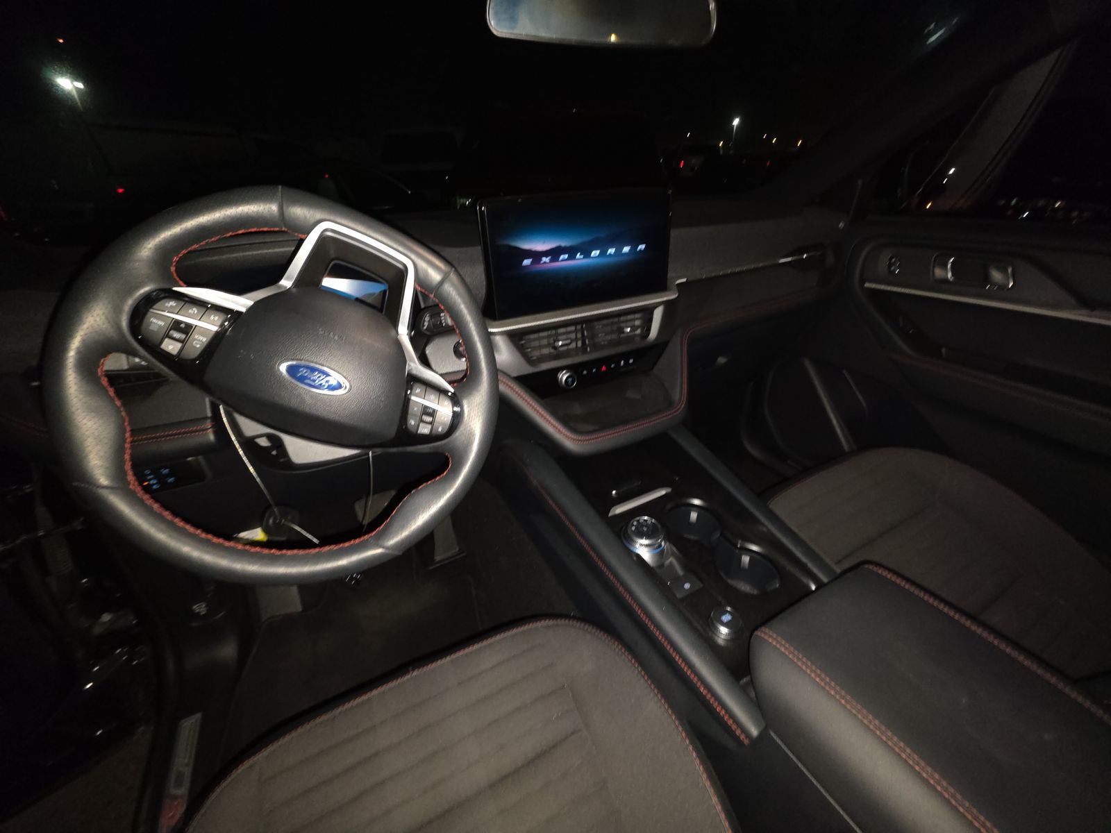 2025 Ford Explorer ST-Line AWD