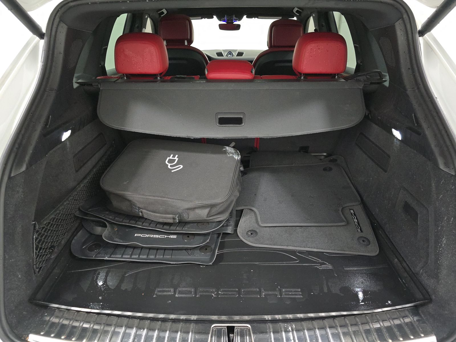 2022 Porsche Cayenne E-Hybrid AWD