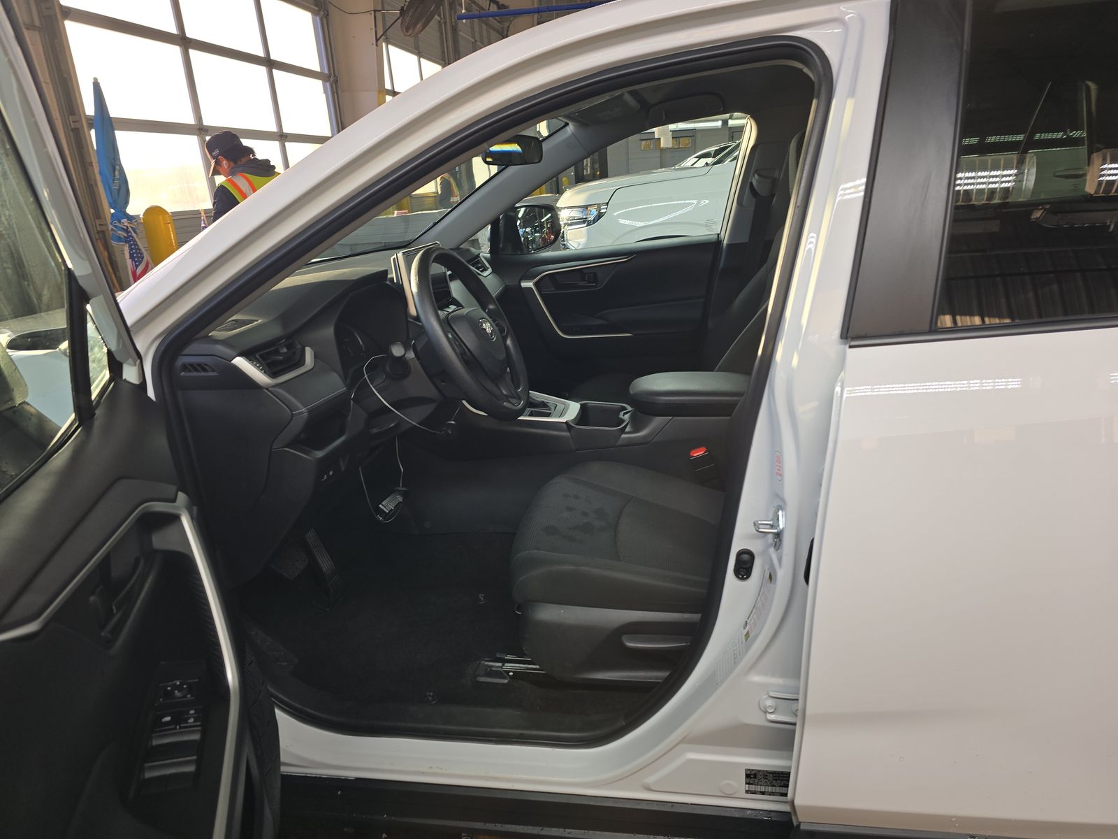 2025 Toyota RAV4 LE AWD