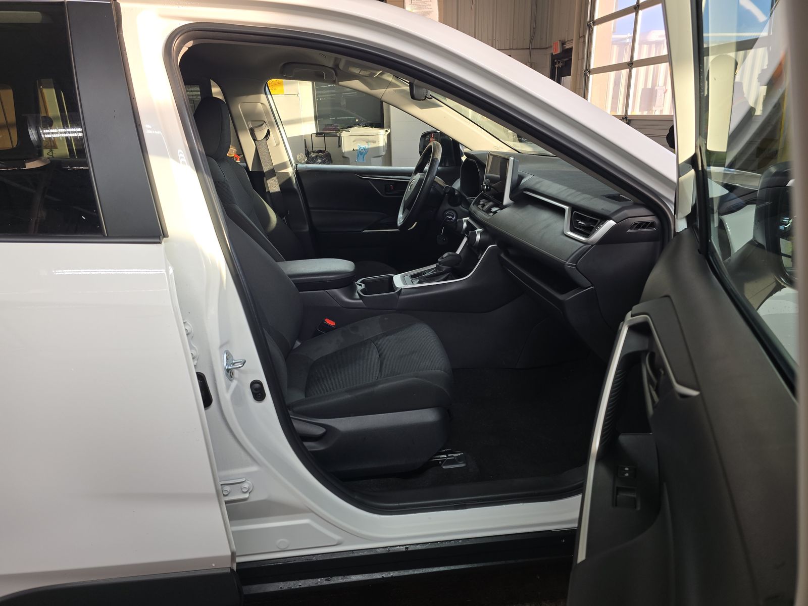 2025 Toyota RAV4 LE AWD