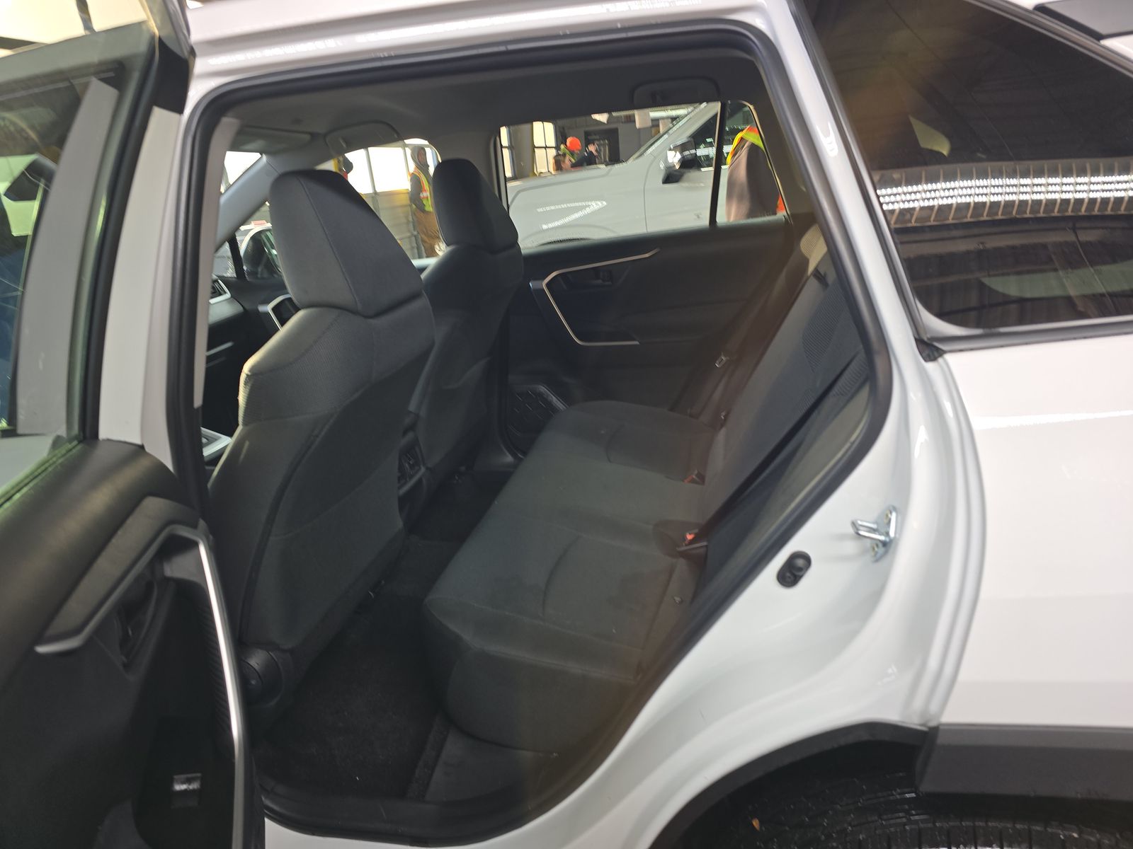 2025 Toyota RAV4 LE AWD