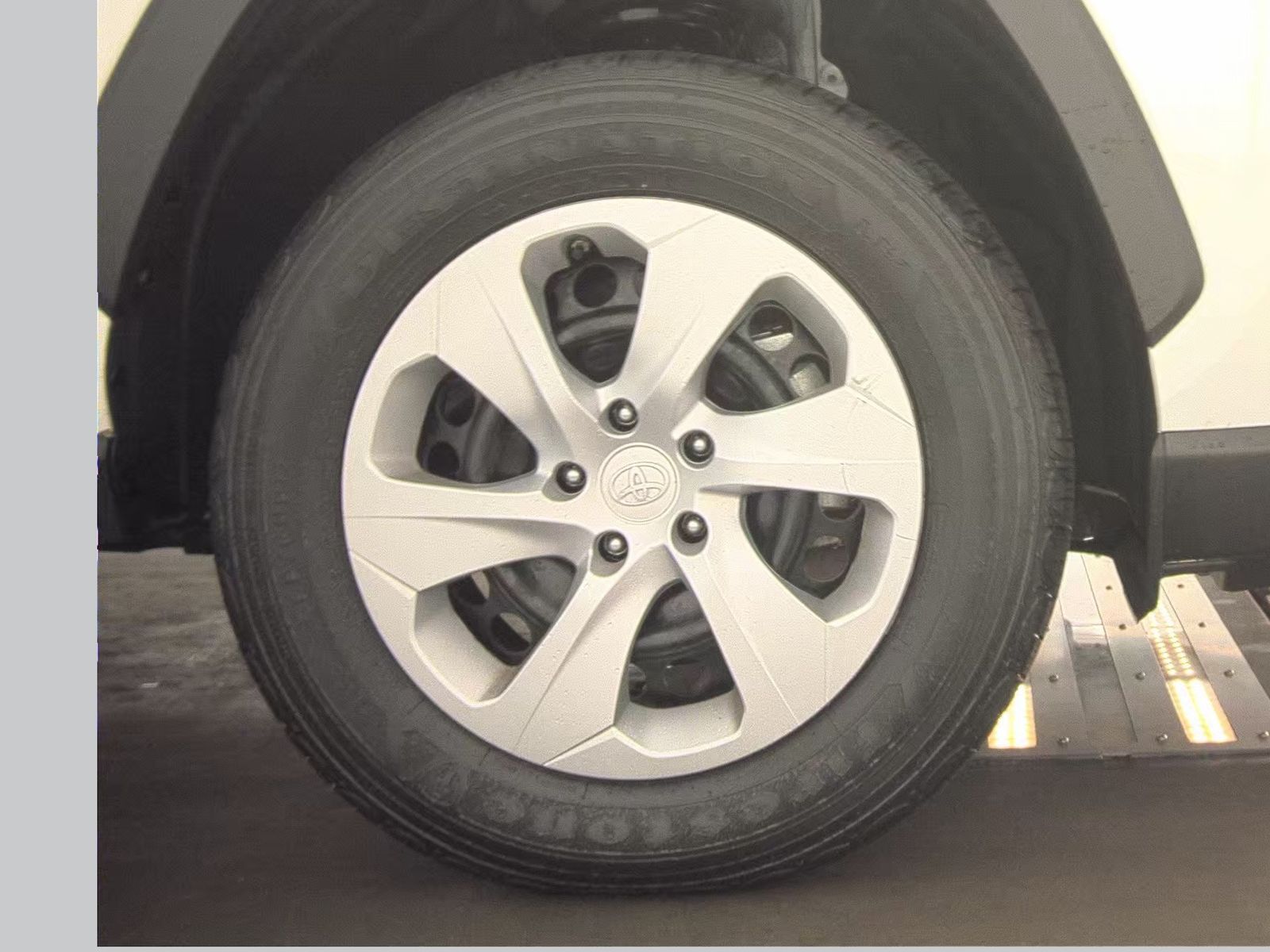 2025 Toyota RAV4 LE AWD