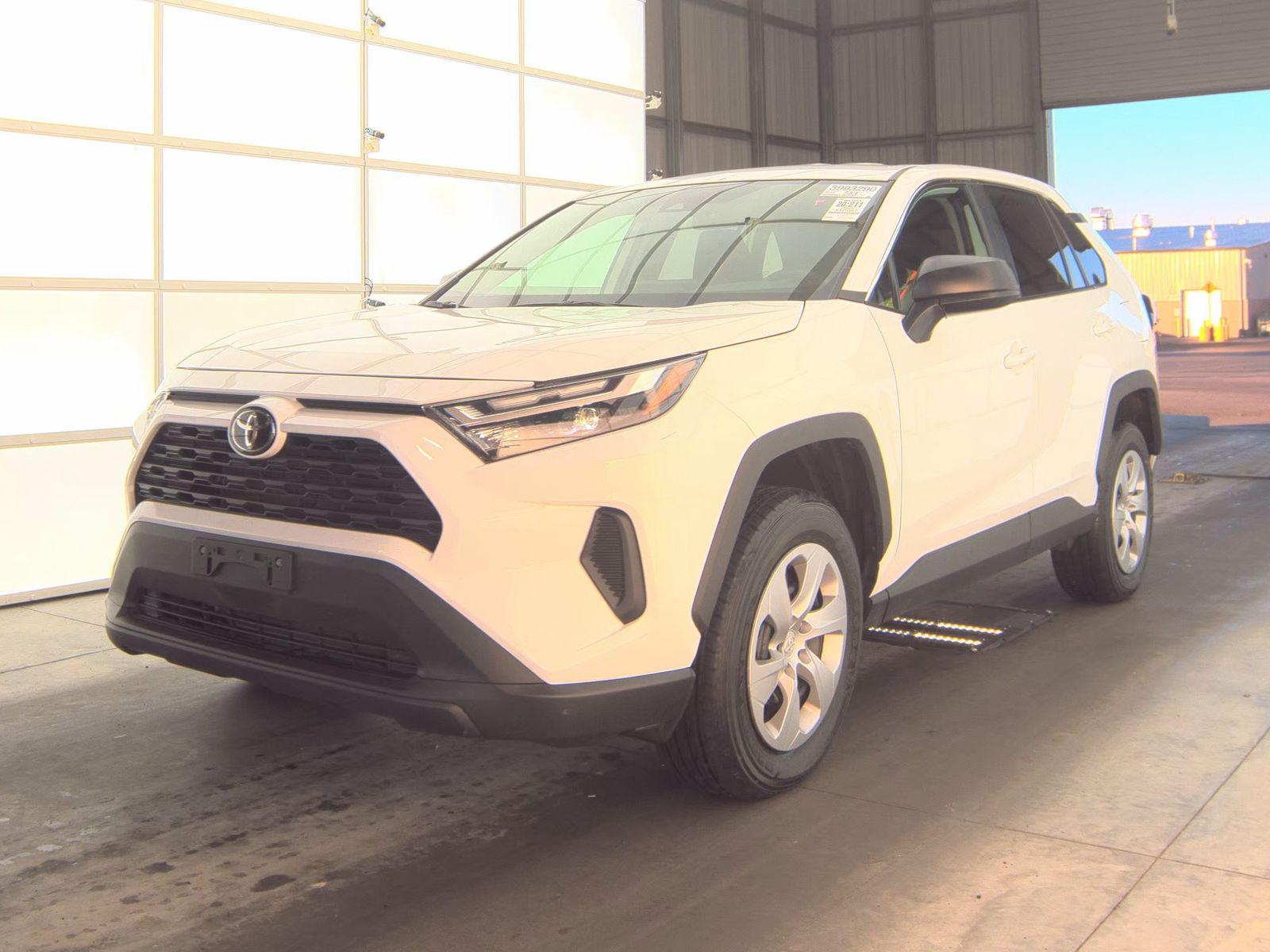 2025 Toyota RAV4 LE AWD