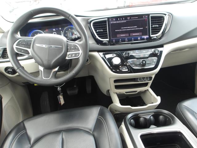 2023 Chrysler Pacifica Touring L FWD