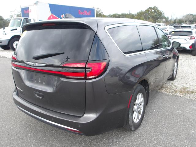2023 Chrysler Pacifica Touring L FWD