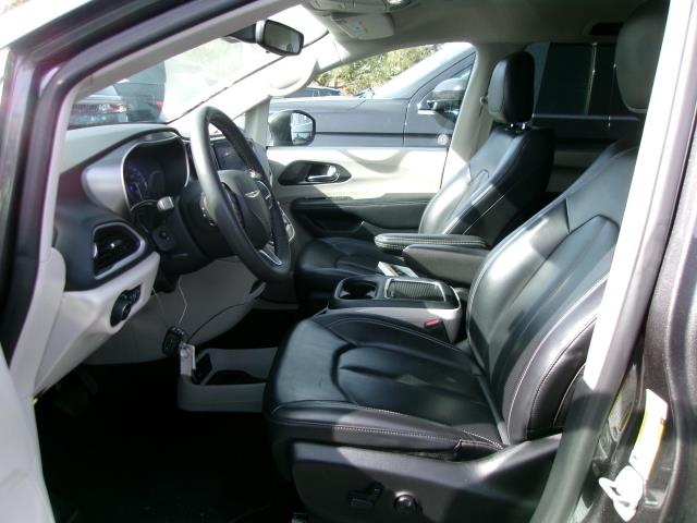 2023 Chrysler Pacifica Touring L FWD