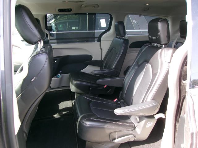 2023 Chrysler Pacifica Touring L FWD