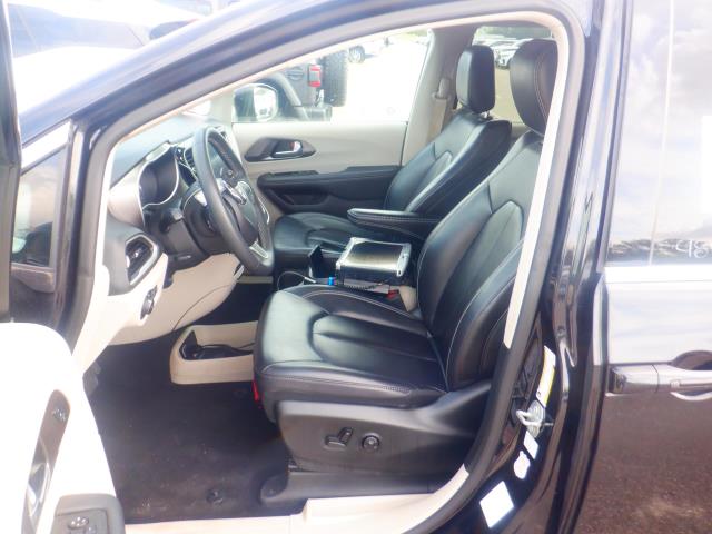 2023 Chrysler Pacifica Touring L FWD