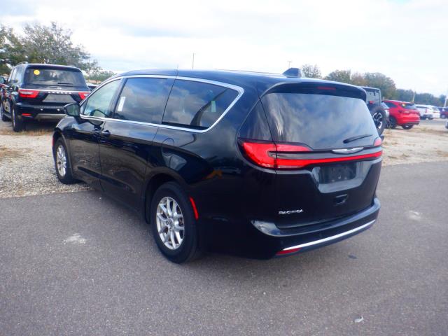 2023 Chrysler Pacifica Touring L FWD