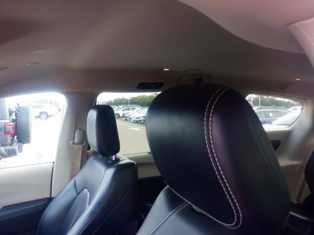 2023 Chrysler Pacifica Touring L FWD