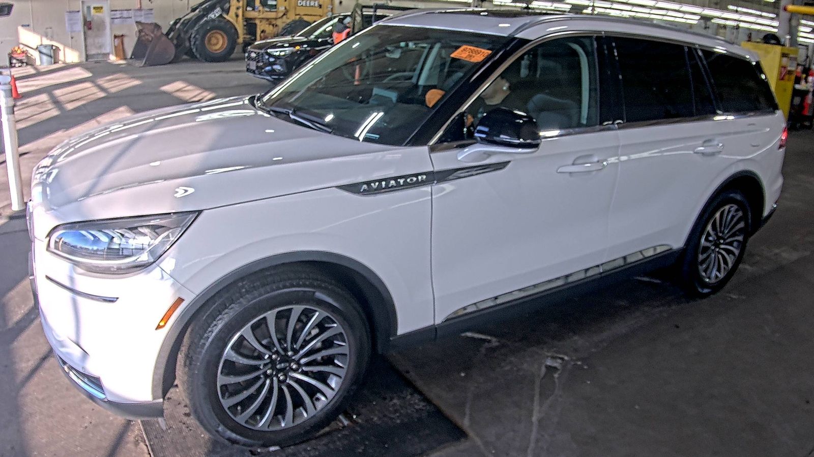 2022 Lincoln Aviator Standard AWD