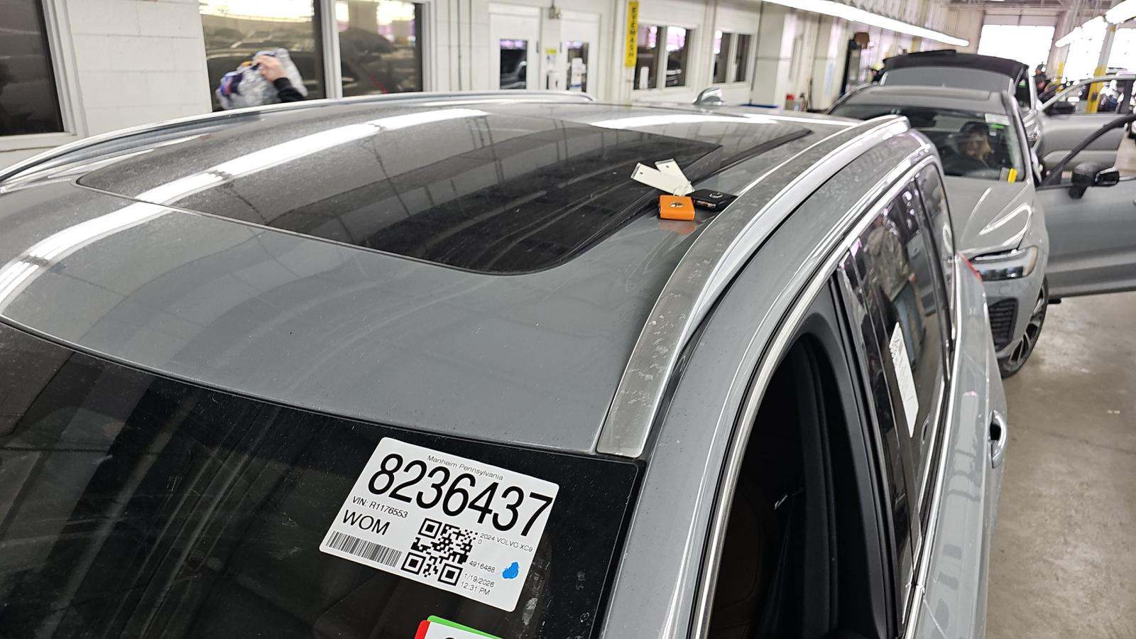 2024 Volvo XC90 B5 Plus AWD