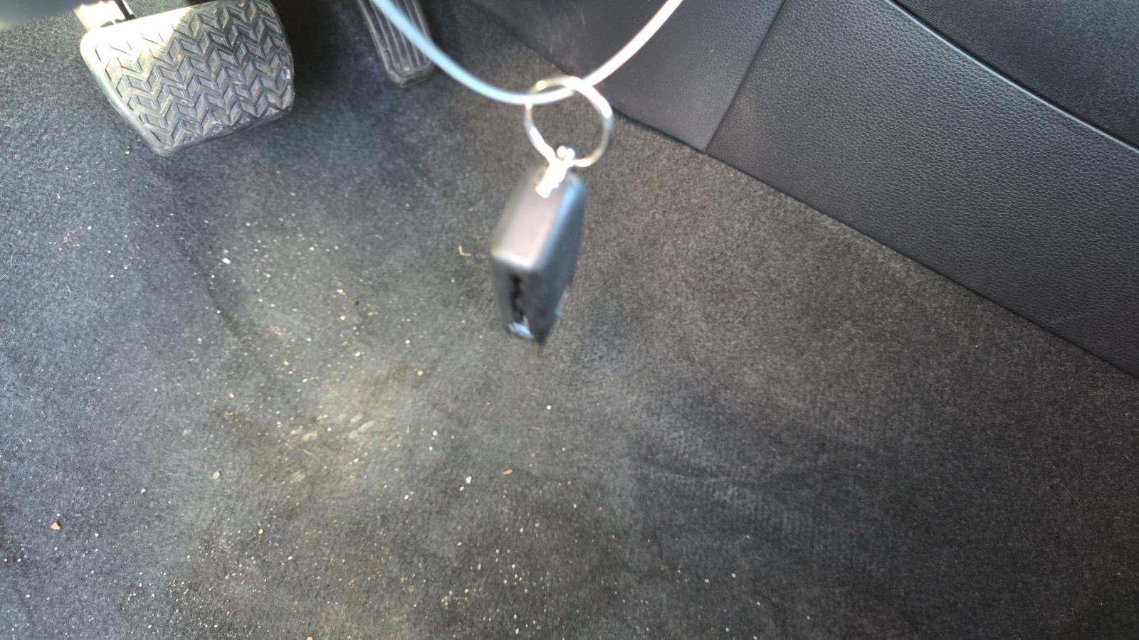 2025 Toyota Corolla LE FWD