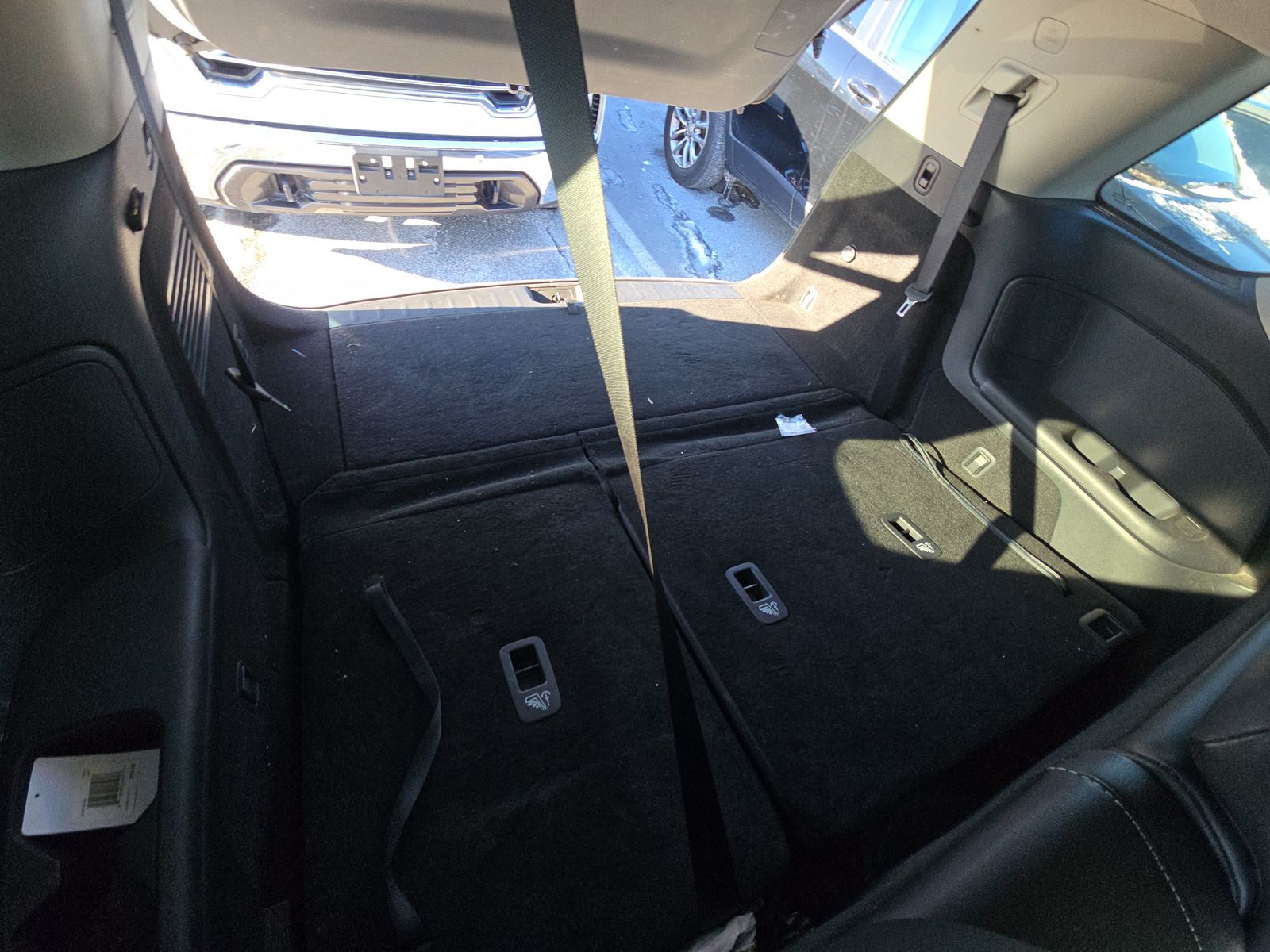 2023 Nissan Pathfinder SL FWD