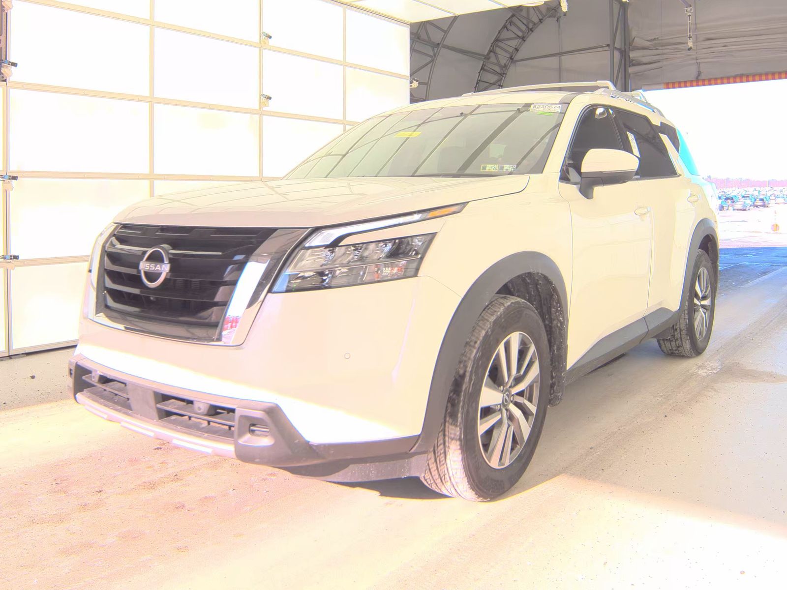 2023 Nissan Pathfinder SL FWD