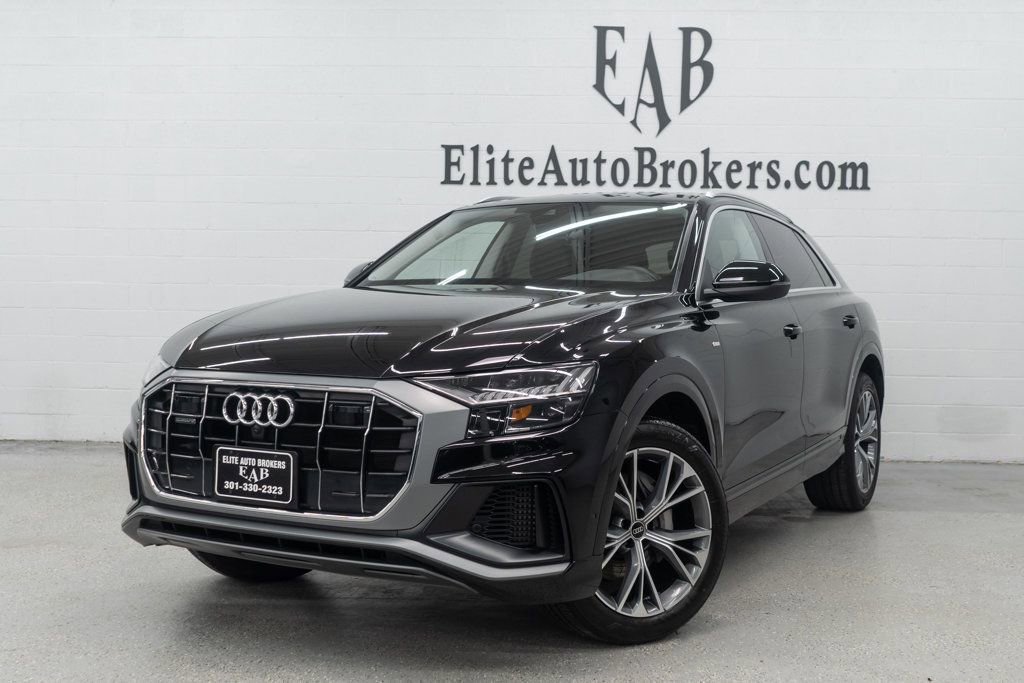 2023 Audi Q8 Premium Plus