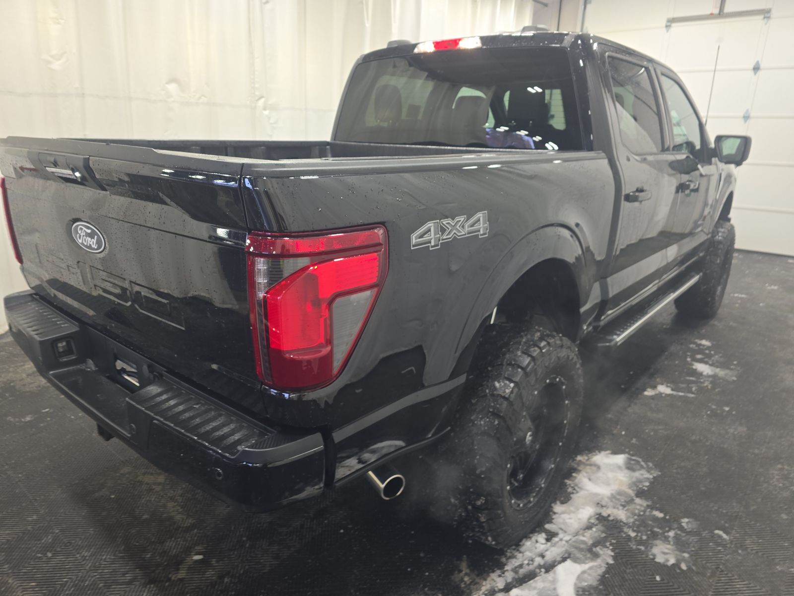 2024 Ford F-150 XLT AWD