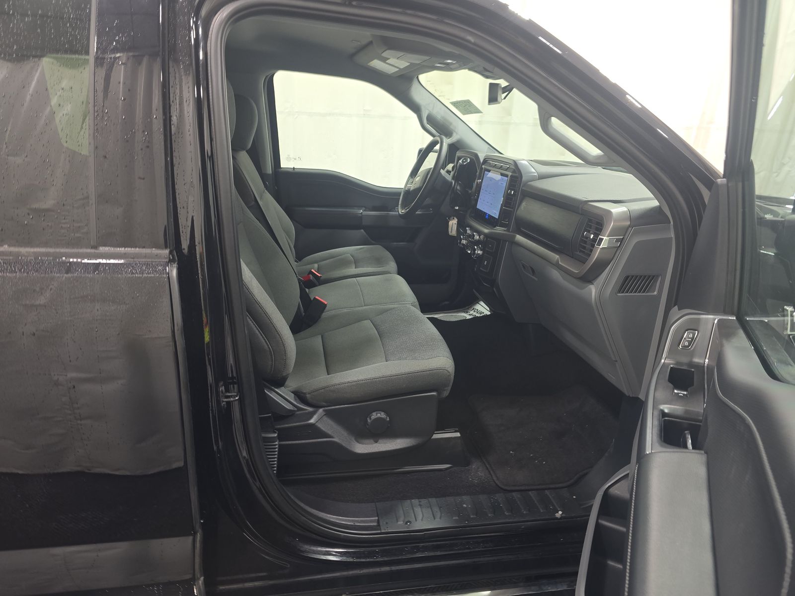 2024 Ford F-150 XLT AWD