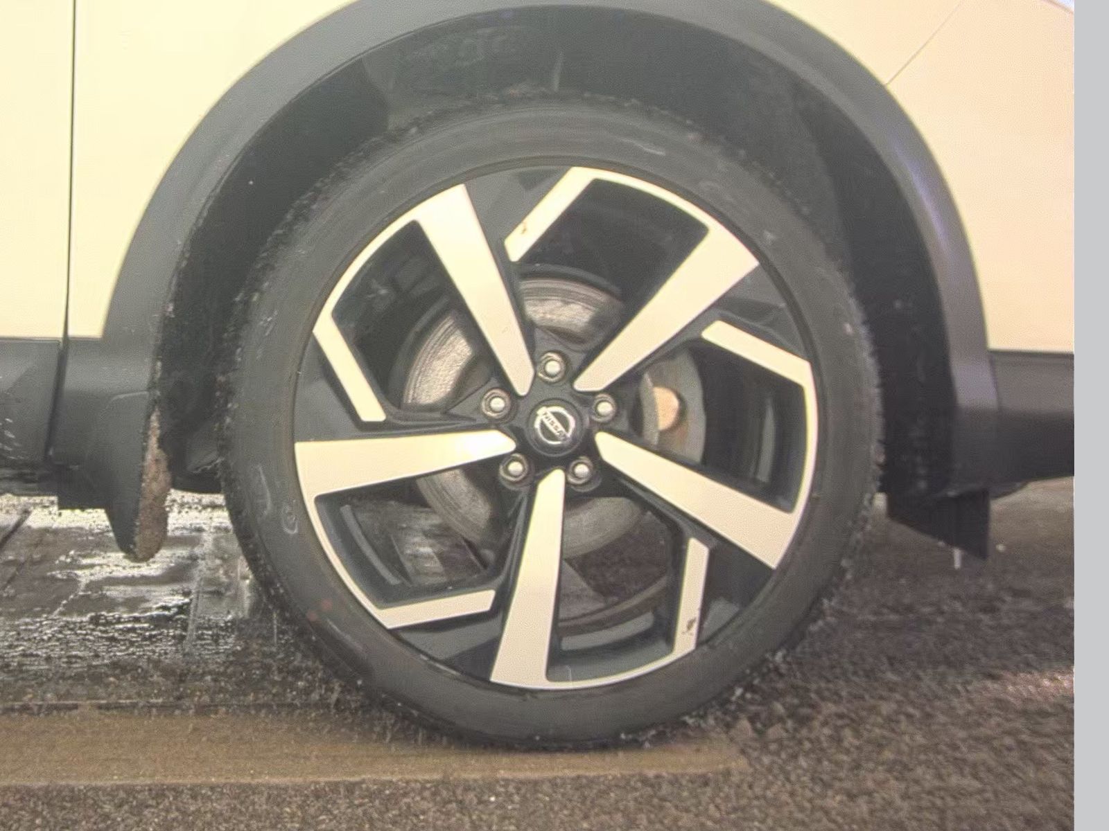 2022 Nissan Rogue Sport SL AWD