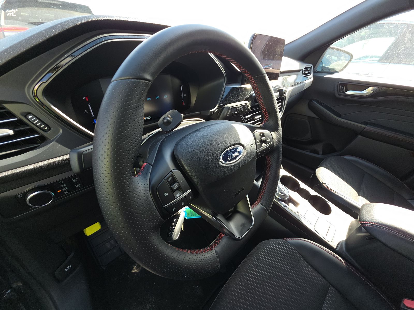 2025 Ford Escape ST-Line FWD