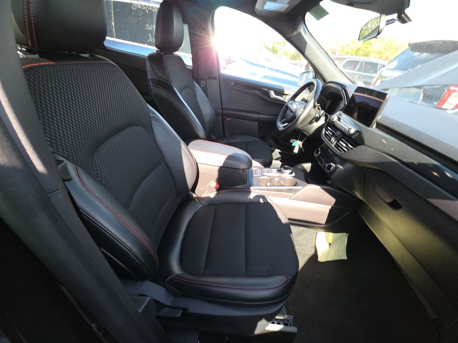 2025 Ford Escape ST-Line FWD