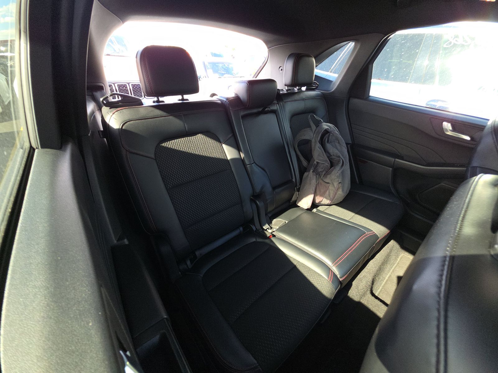 2025 Ford Escape ST-Line FWD