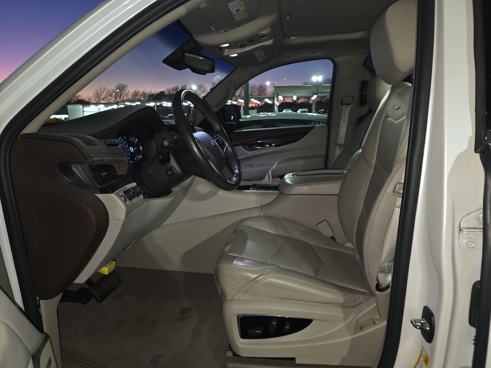 2016 Cadillac Escalade ESV Luxury AWD