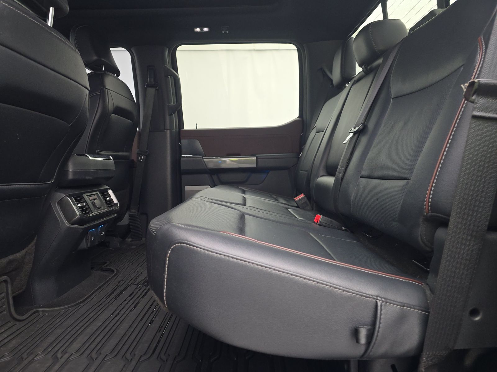 2023 Ford F-150 Lariat AWD