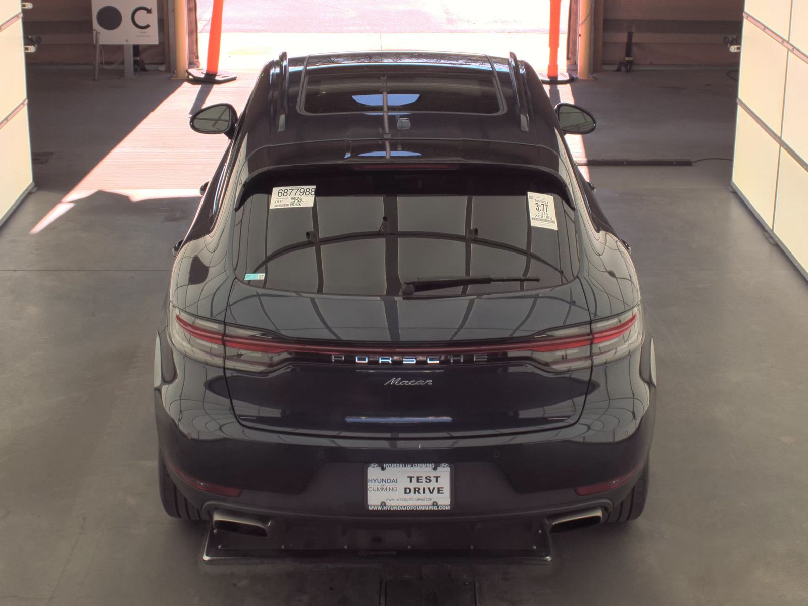 2019 Porsche Macan Base AWD