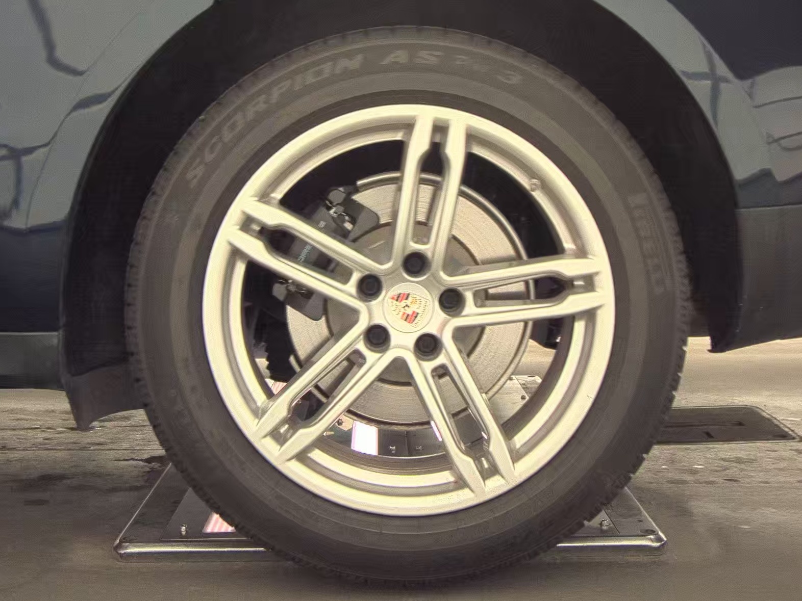 2019 Porsche Macan Base AWD