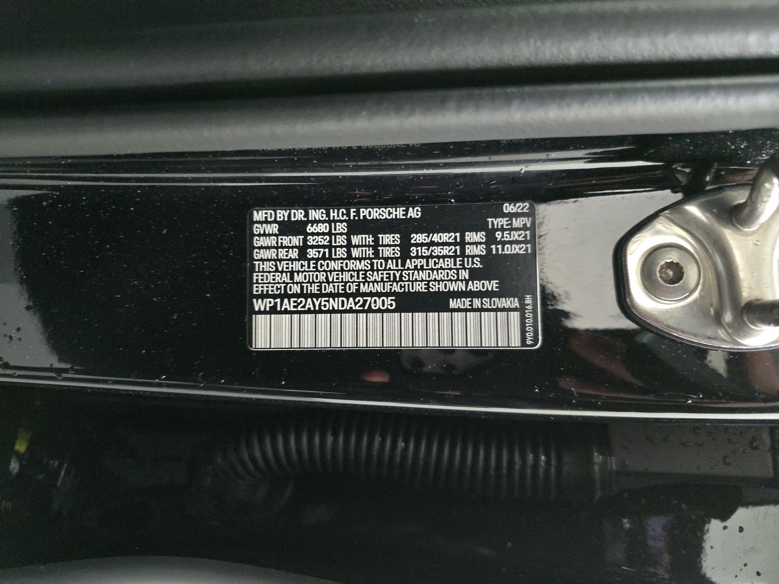 2022 Porsche Cayenne E-Hybrid AWD