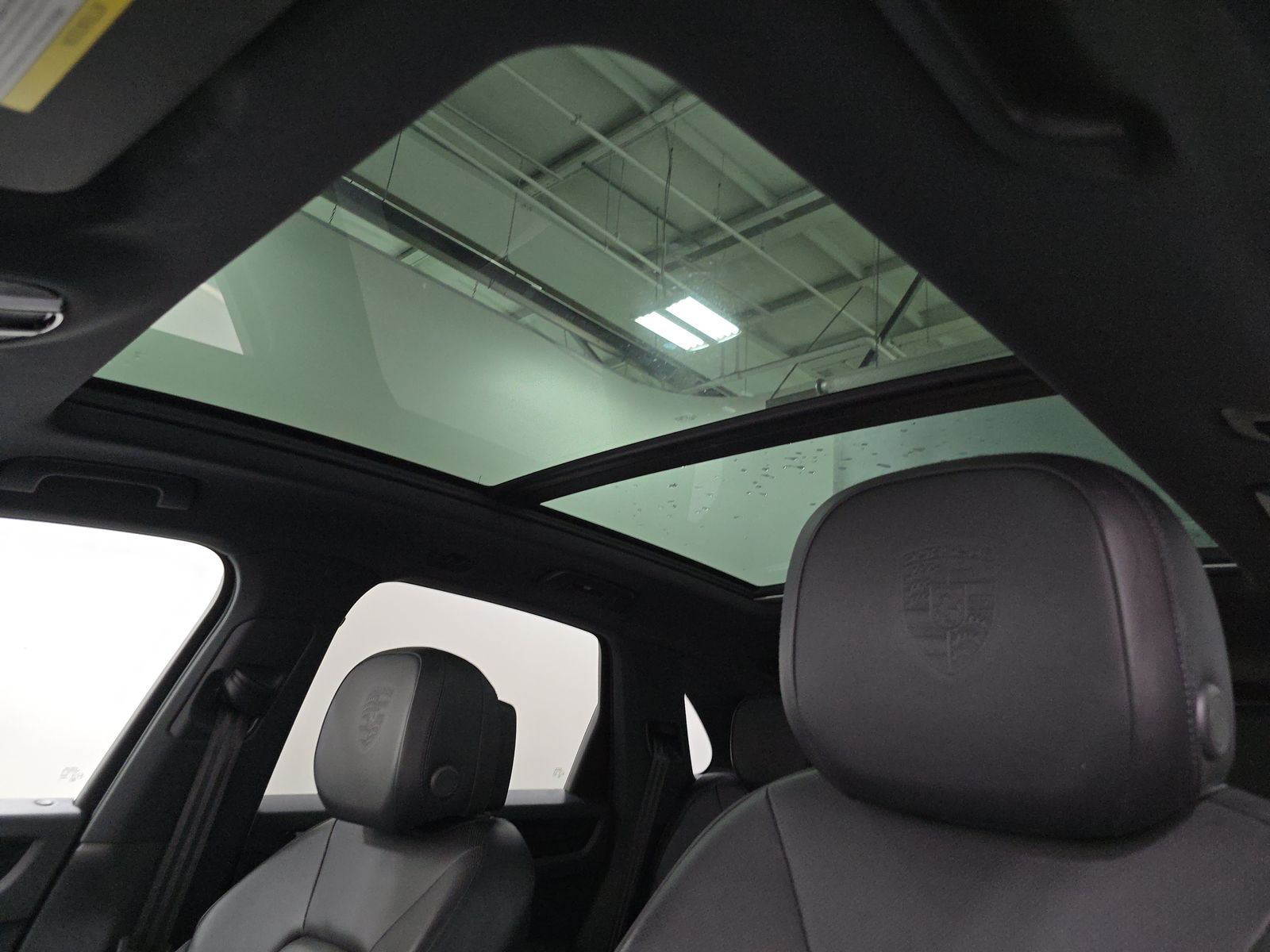 2022 Porsche Cayenne E-Hybrid AWD