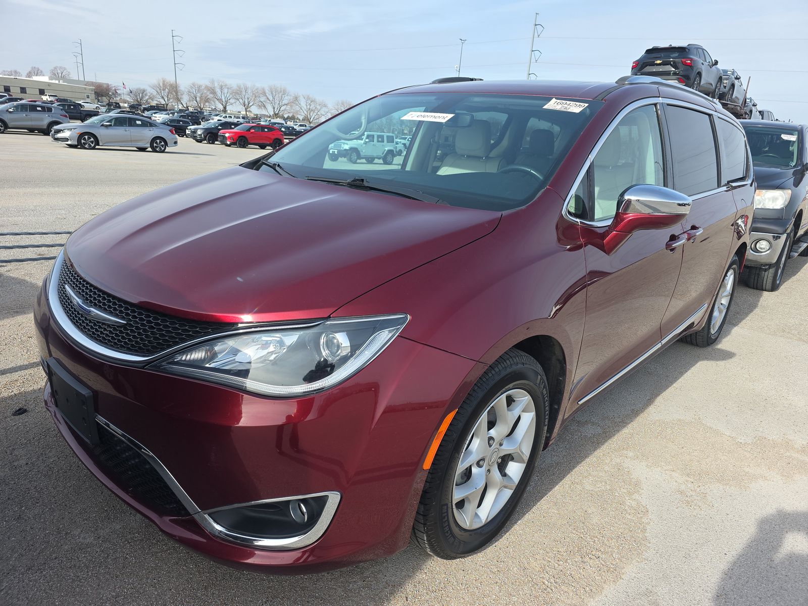 2020 Chrysler Pacifica Limited FWD
