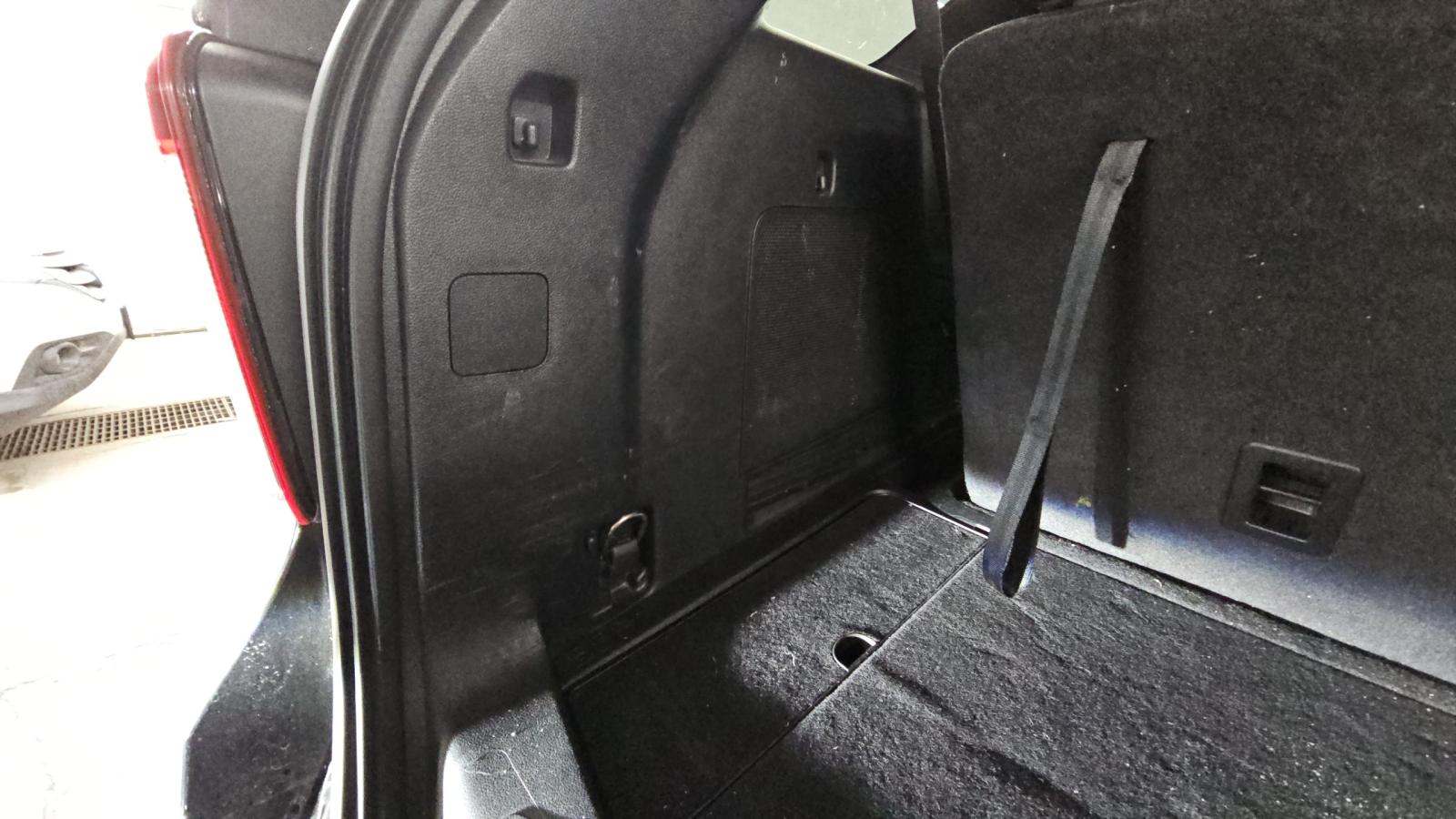 2022 Ford Explorer ST-Line AWD