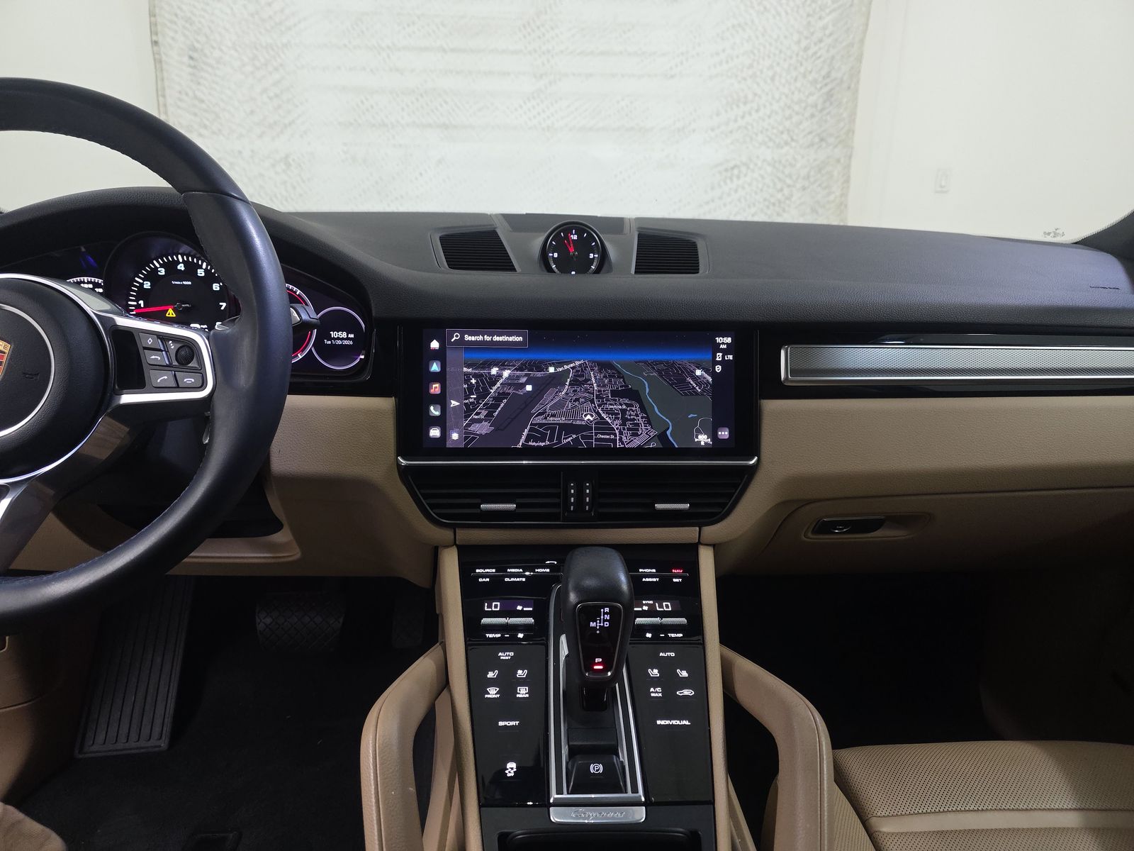 2022 Porsche Cayenne Platinum Edition AWD