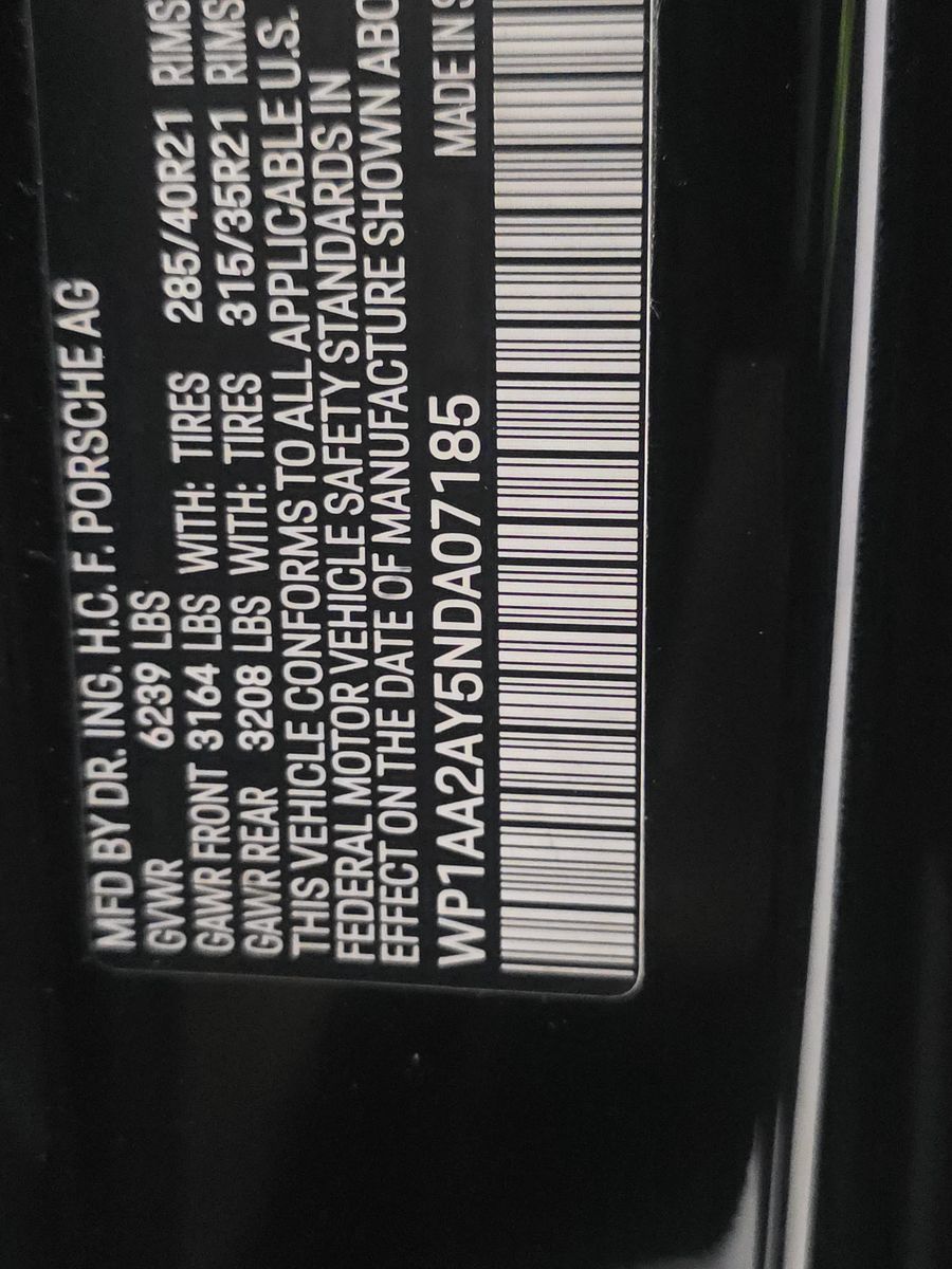 2022 Porsche Cayenne Platinum Edition AWD