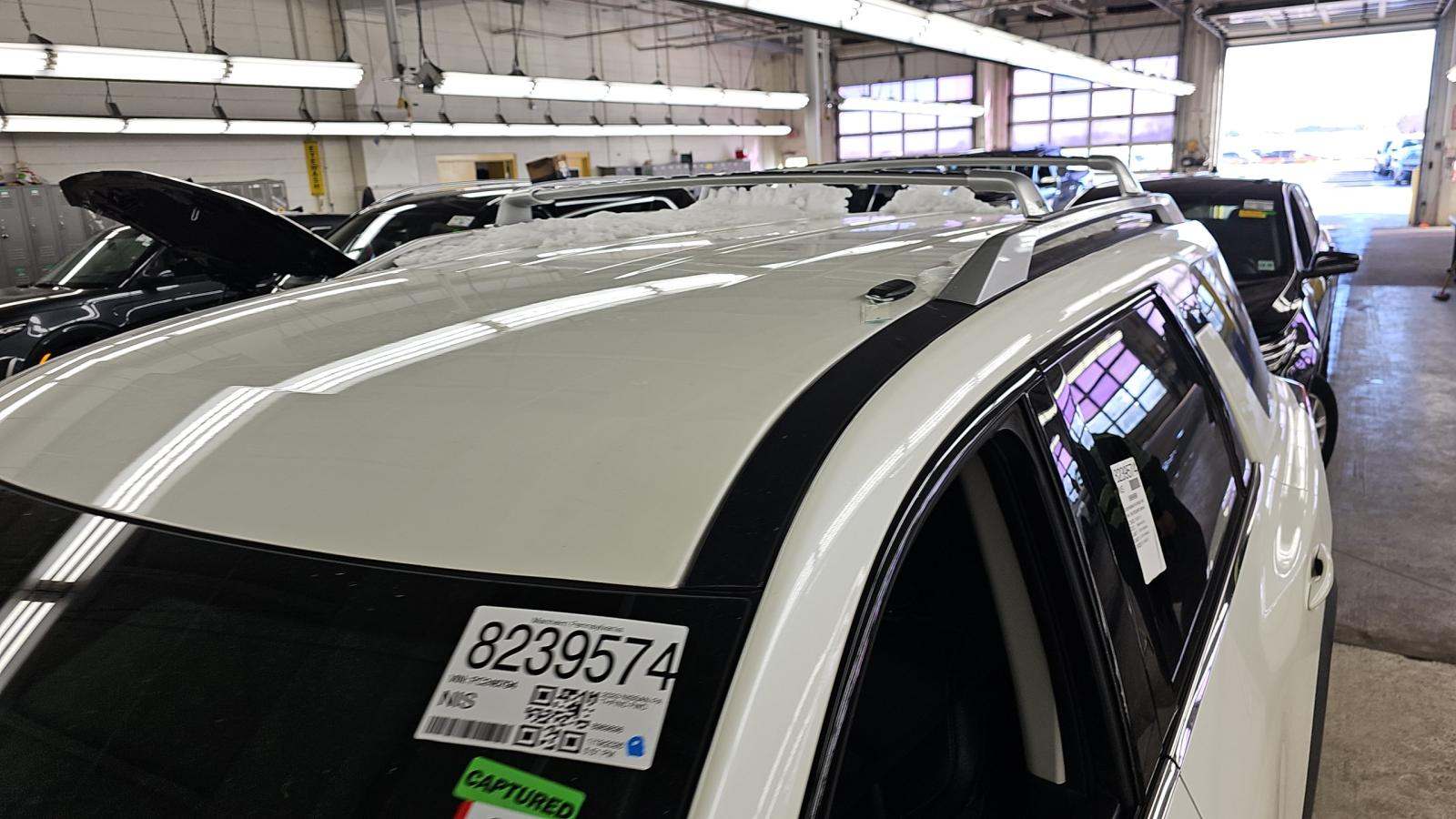 2023 Nissan Pathfinder SL FWD