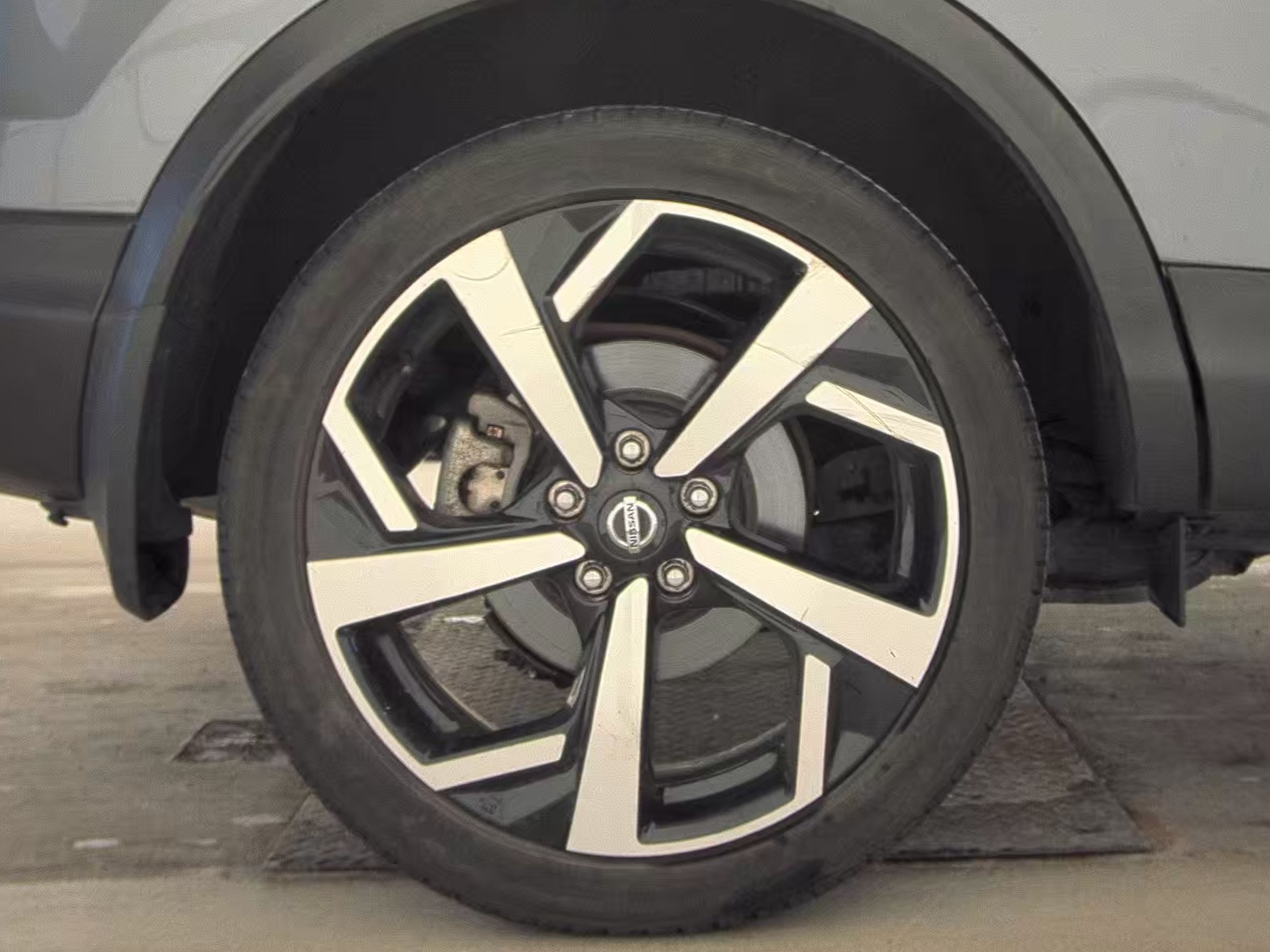 2022 Nissan Rogue Sport SL AWD