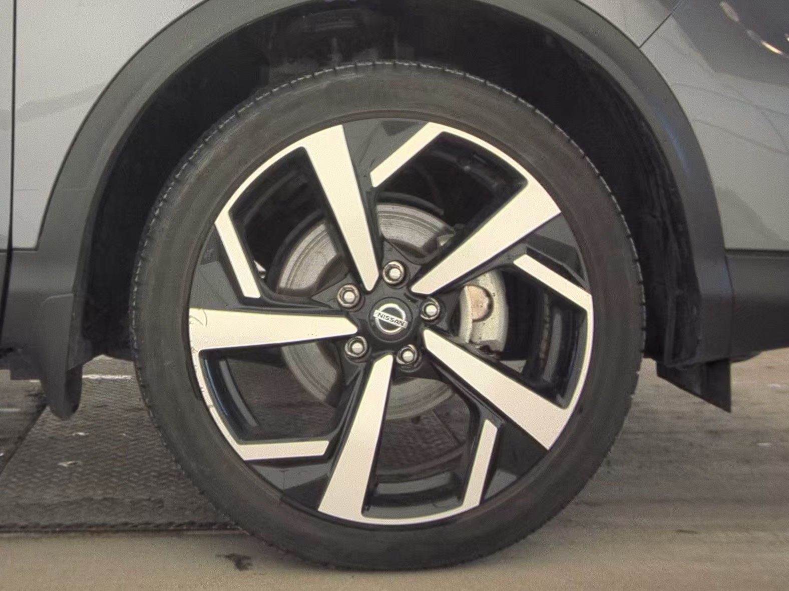 2022 Nissan Rogue Sport SL AWD