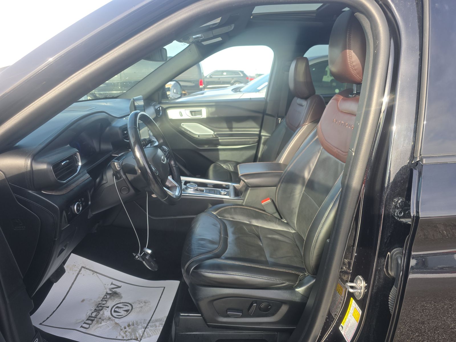 2023 Ford Explorer Platinum AWD