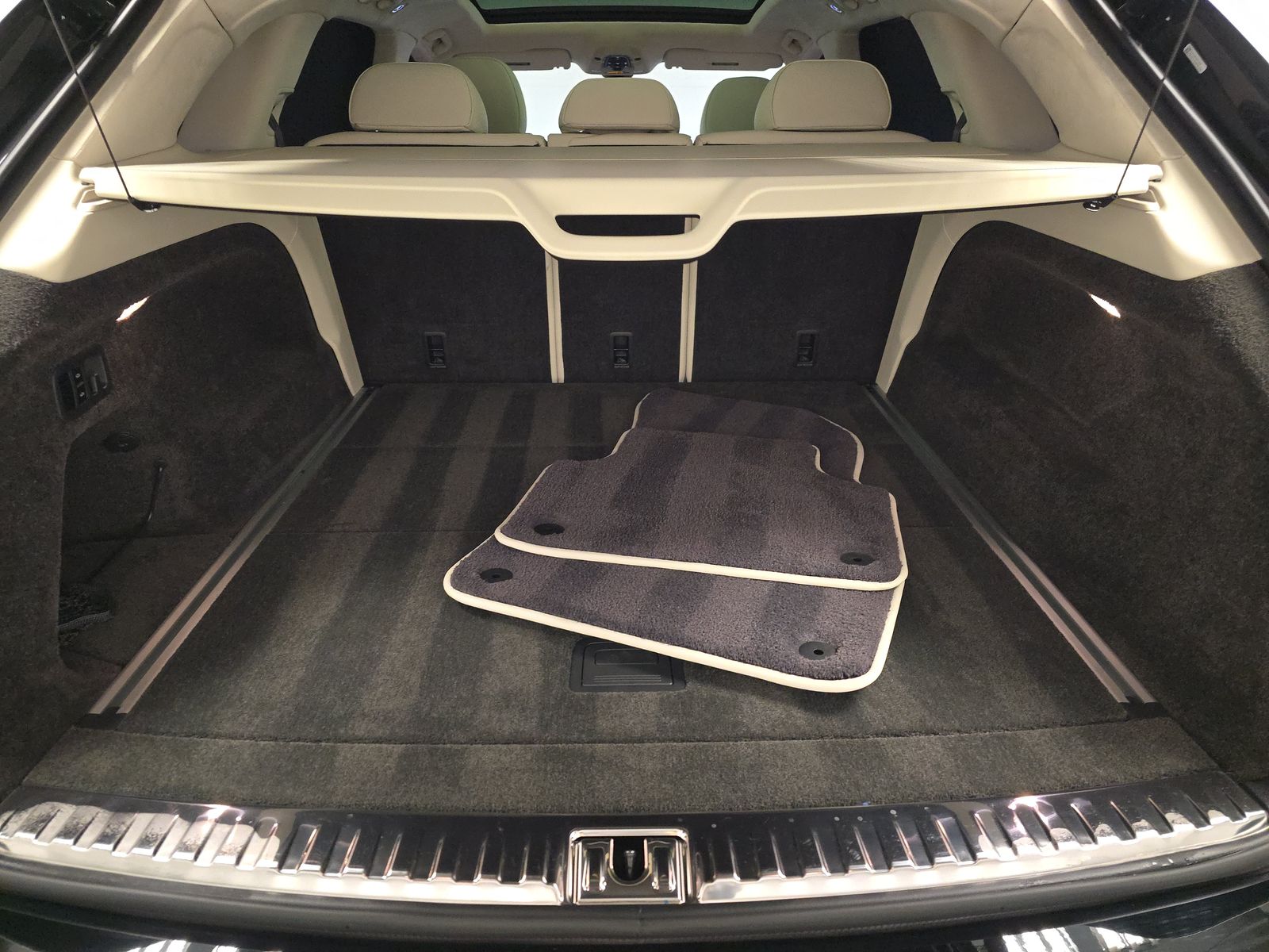 2023 Bentley Bentayga V8 AWD