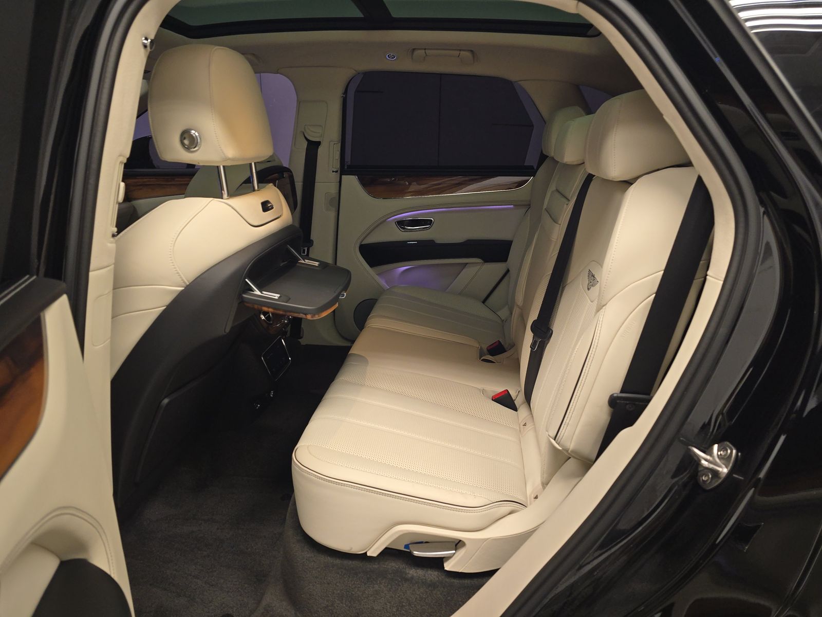 2023 Bentley Bentayga V8 AWD